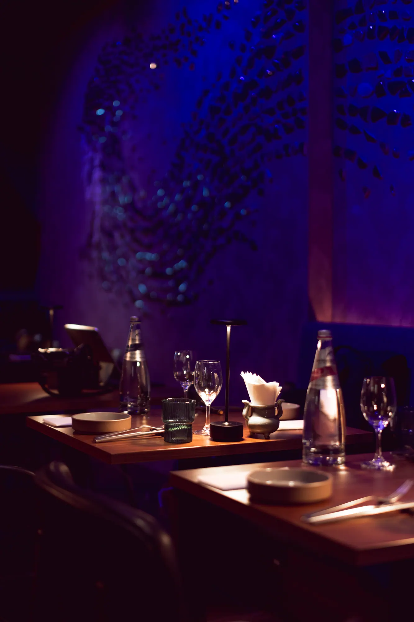 Madame Ching at night